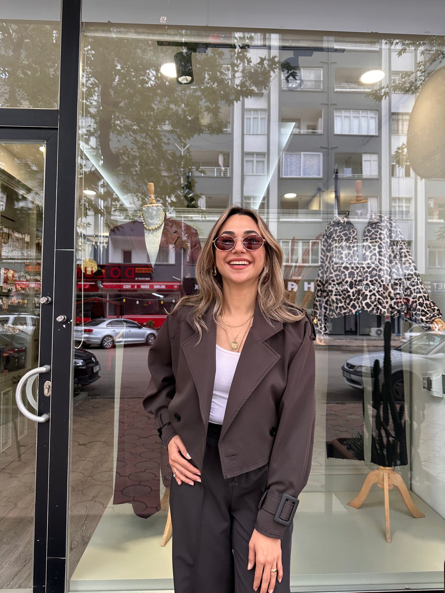 Trençkot pantolon takım