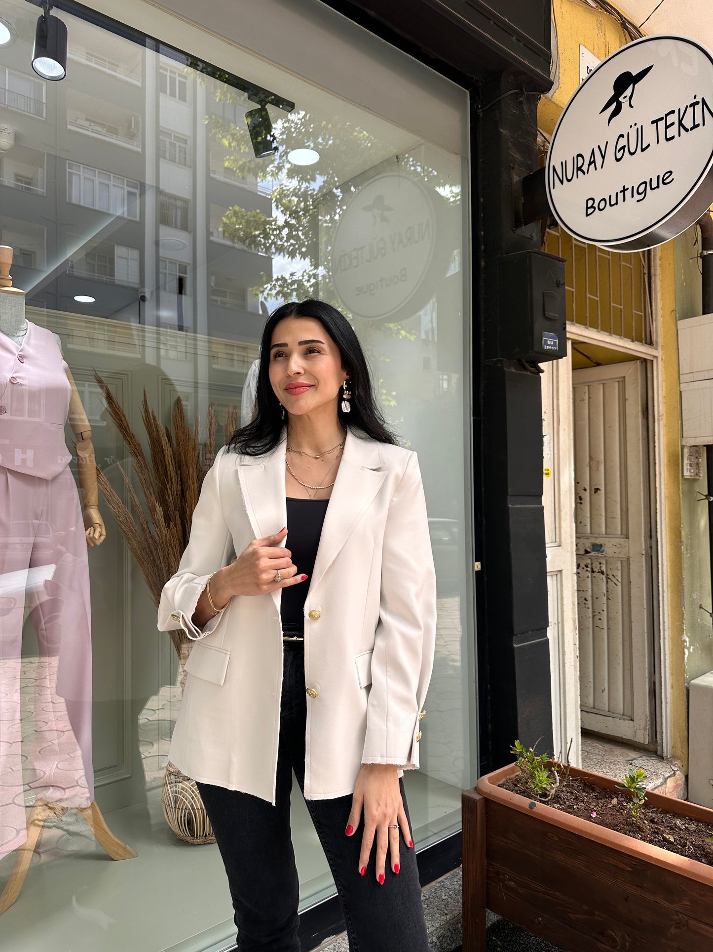 Gold Düğmeli Blazer Ceket