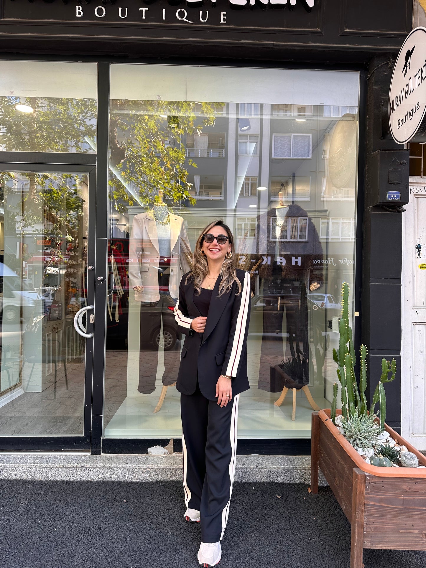 Şerit detay blazer takım