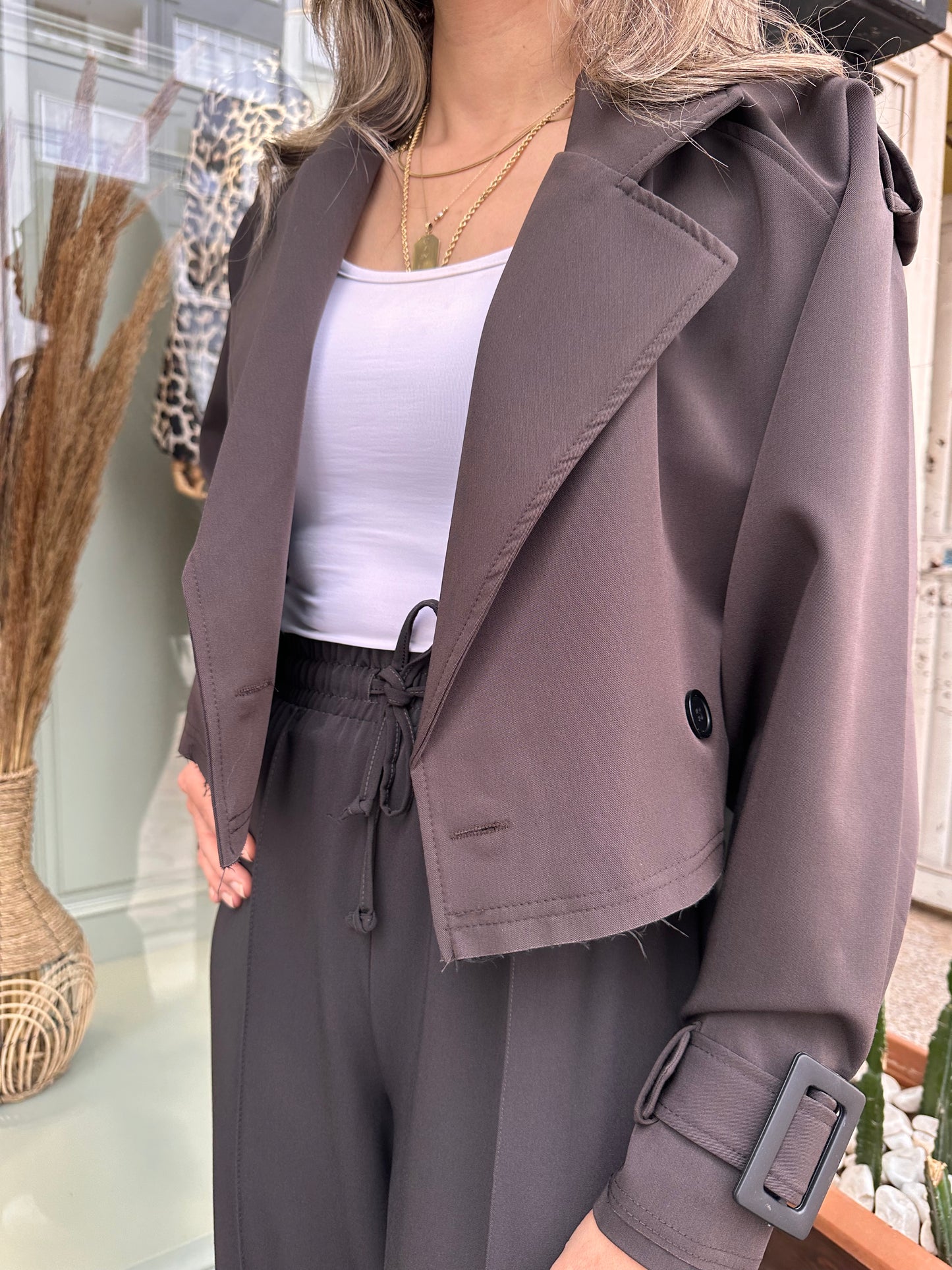 Trençkot pantolon takım