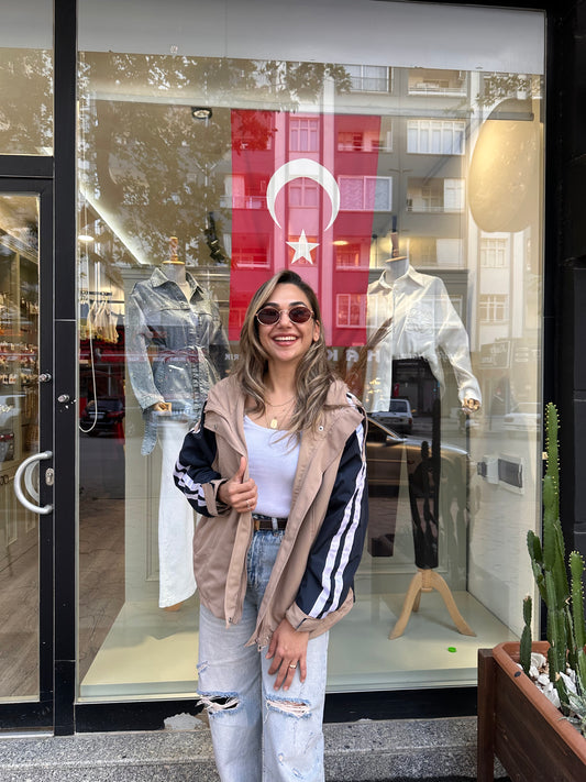 Bej lacivert çizgili ceket (yağmurluk)