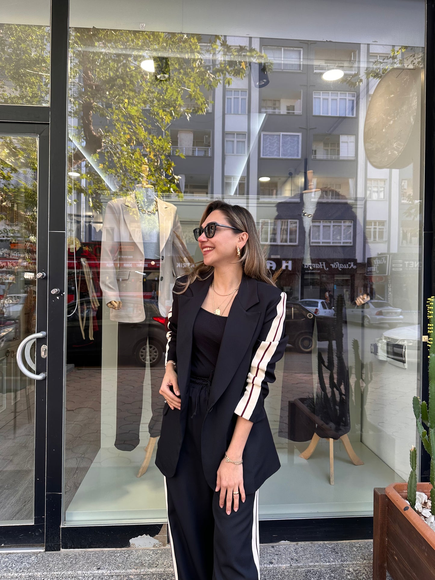 Şerit detay blazer takım